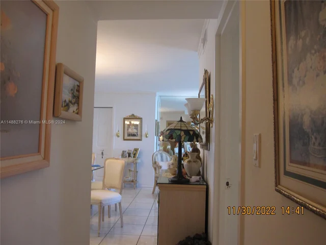 3180 S Ocean Dr, Hallandale Beach FL 33009