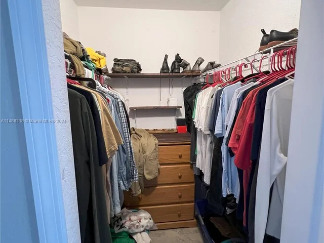 15973 SW 53rd Ter, Miami FL 33185