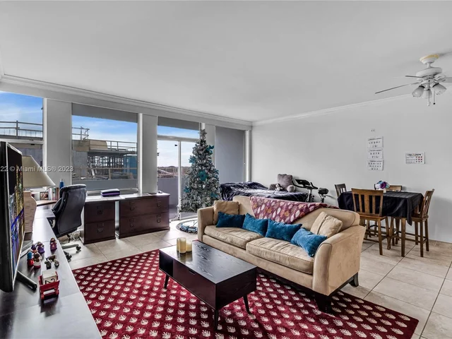 700 Biltmore Way # 802, Coral Gables FL 33134