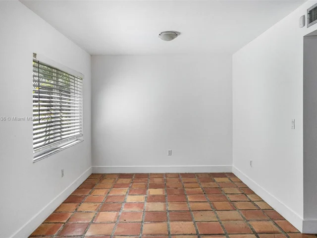 2918 Bird Ave # 4, Miami FL 33133