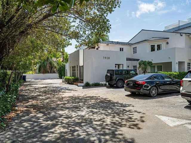 2918 Bird Ave # 4, Miami FL 33133