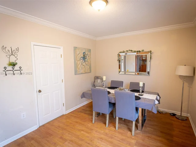 1100 SE 16th Ave, Homestead FL 33035