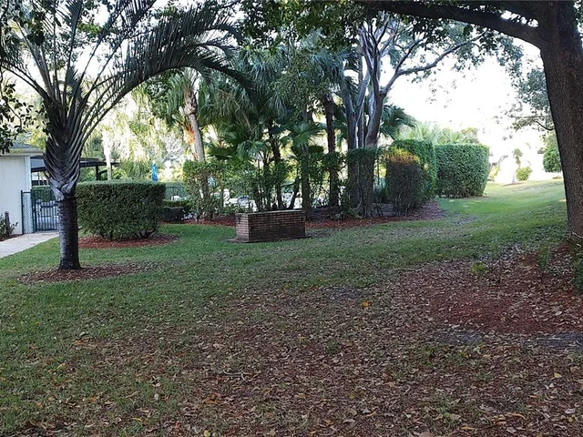 1460 Sheridan St # 2D, Hollywood FL 33020