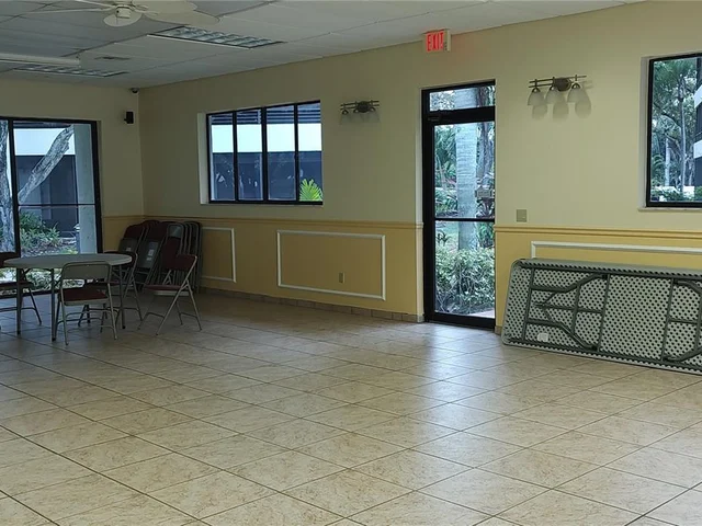 1460 Sheridan St # 2D, Hollywood FL 33020