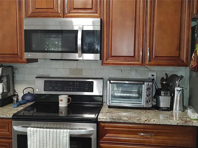 1460 Sheridan St # 2D, Hollywood FL 33020