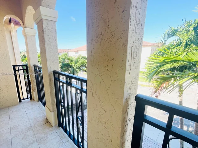 12852 SW 133rd Ter # 12852, Miami FL 33186