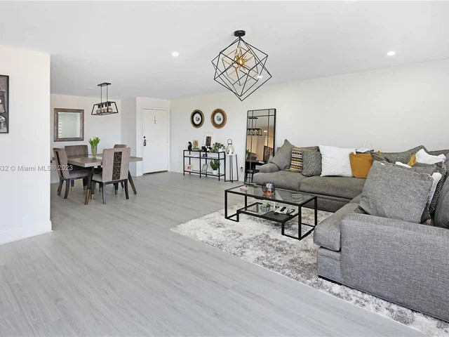 14203 SW 66th St # 503, Miami FL 33183