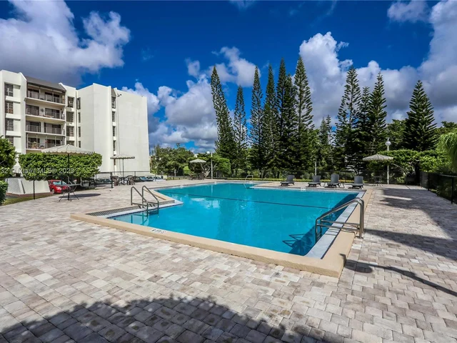 14203 SW 66th St # 503, Miami FL 33183