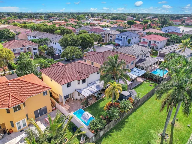 6502 SW 158th Pass, Miami FL 33193