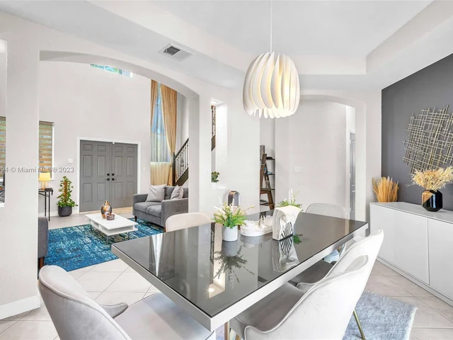 6502 SW 158th Pass, Miami FL 33193