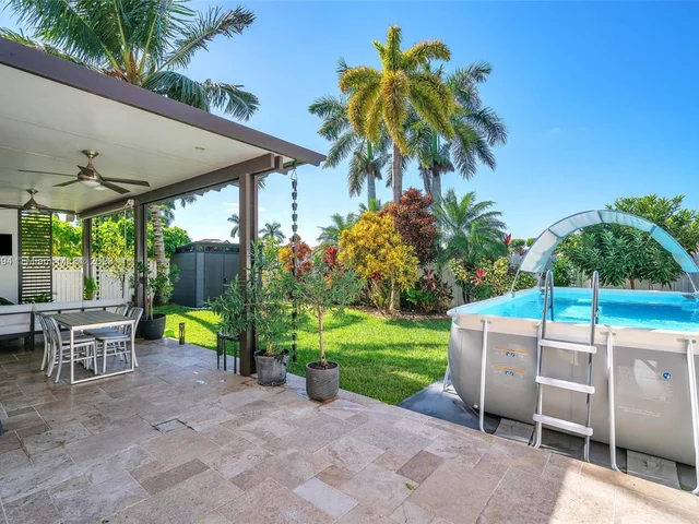 6502 SW 158th Pass, Miami FL 33193