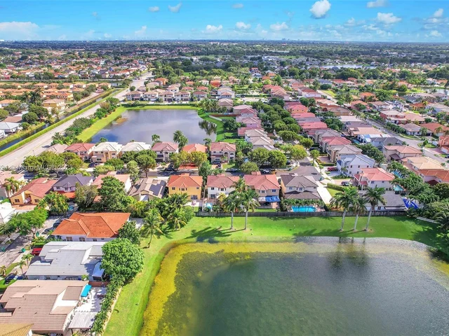 6502 SW 158th Pass, Miami FL 33193