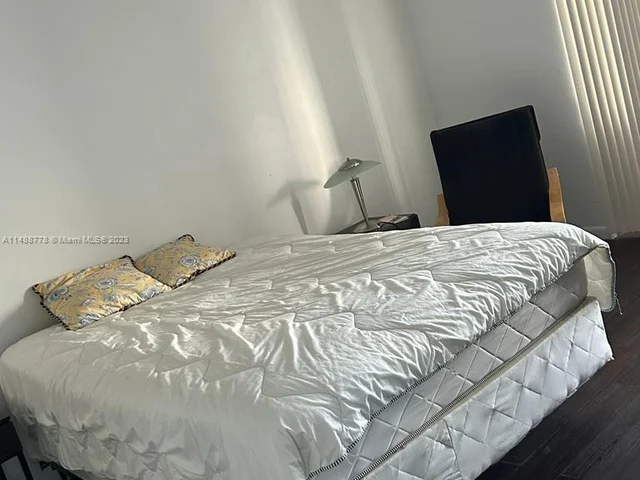 1150 NE 191st # 45, Miami FL 33079