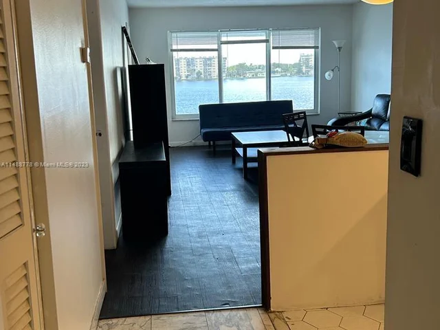 1150 NE 191st # 45, Miami FL 33079