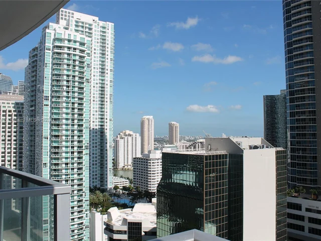 1060 Brickell Ave # 2505, Miami FL 33131