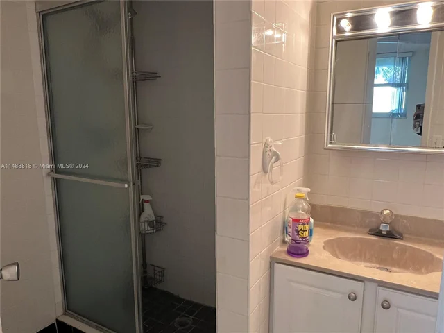 5431 NE 25th Ave # 103B, Fort Lauderdale FL 33308