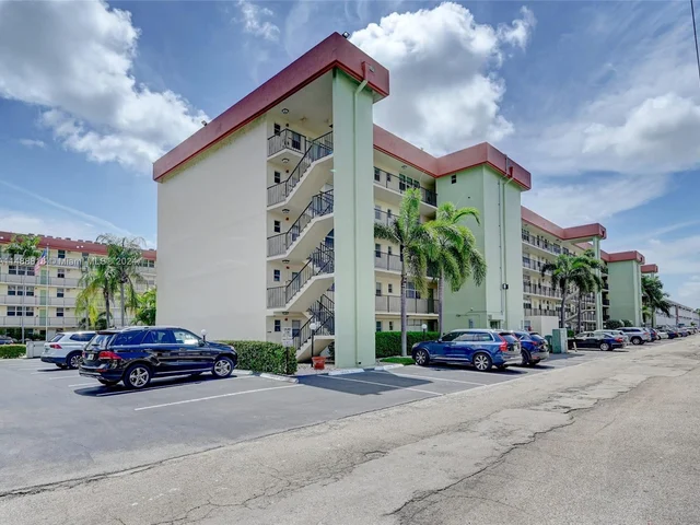 5431 NE 25th Ave # 103B, Fort Lauderdale FL 33308