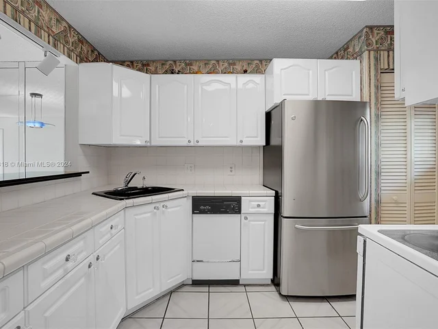 5431 NE 25th Ave # 103B, Fort Lauderdale FL 33308