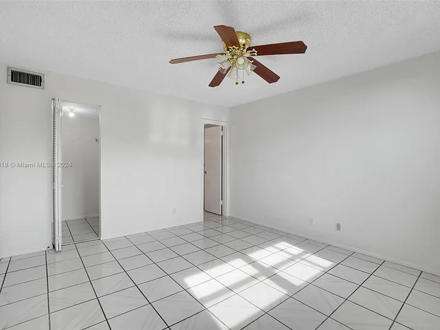 5431 NE 25th Ave # 103B, Fort Lauderdale FL 33308