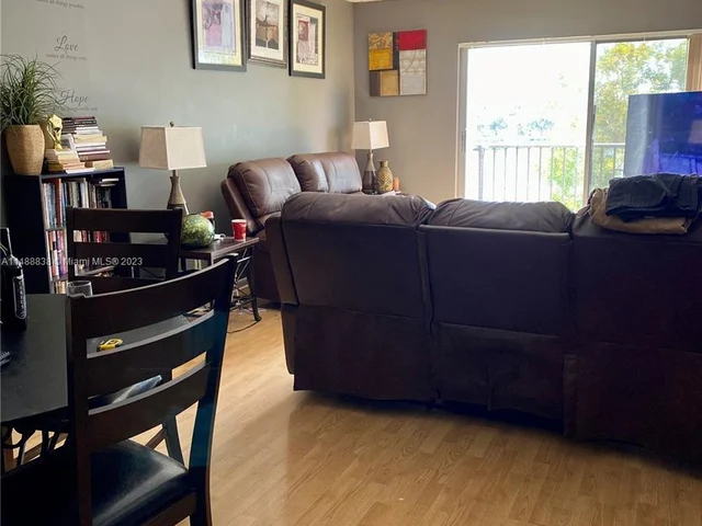 8600 N Sherman Cir # 404, Miramar FL 33025