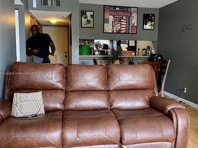 8600 N Sherman Cir # 404, Miramar FL 33025