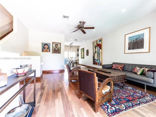 387 Franklin St, Hollywood FL 33019