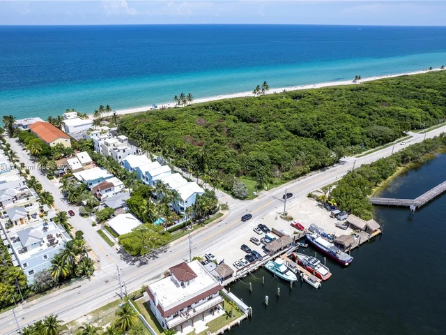 387 Franklin St, Hollywood FL 33019