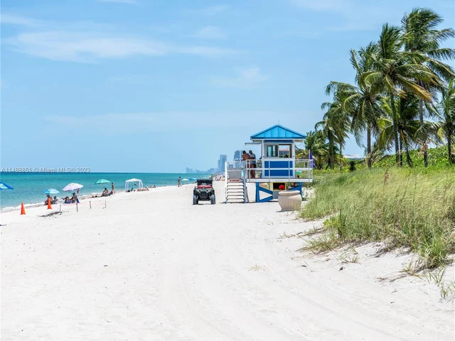 387 Franklin St, Hollywood FL 33019