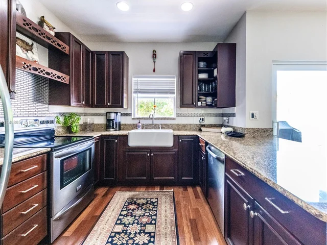 387 Franklin St, Hollywood FL 33019