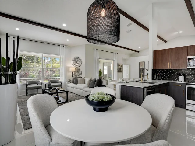 6020 NW 72nd Ct, Parkland FL 33067