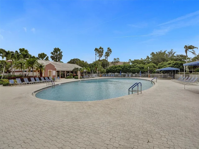 7686 Trent Dr # 313, Tamarac FL 33321