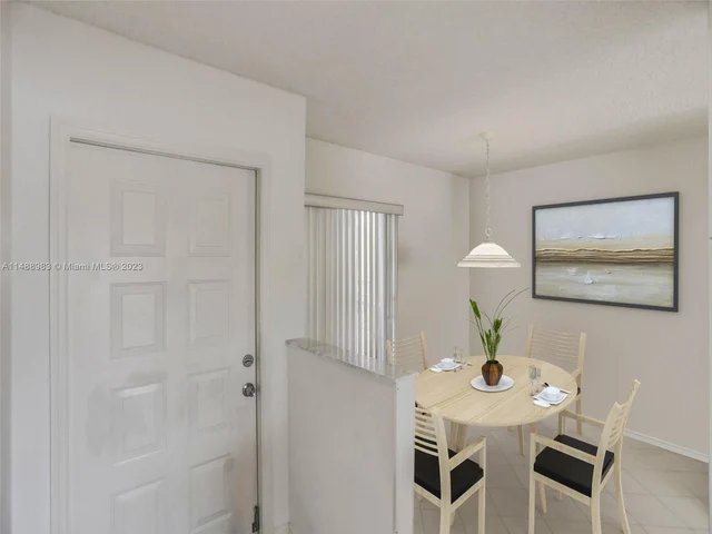 7686 Trent Dr # 313, Tamarac FL 33321