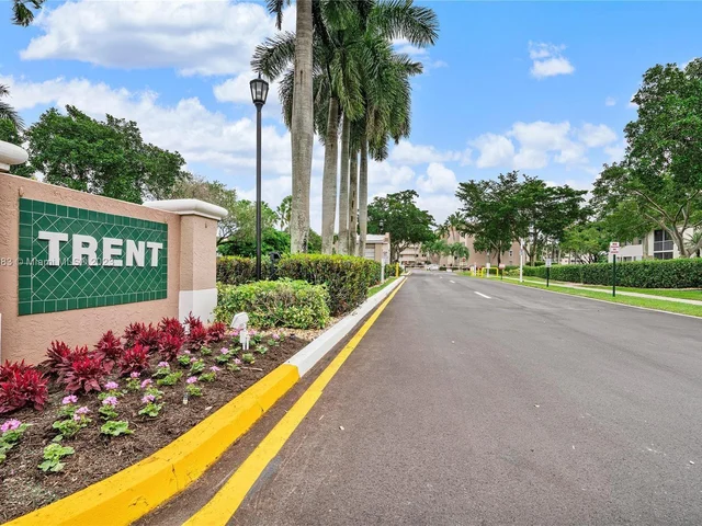 7686 Trent Dr # 313, Tamarac FL 33321