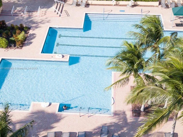 7686 Trent Dr # 313, Tamarac FL 33321