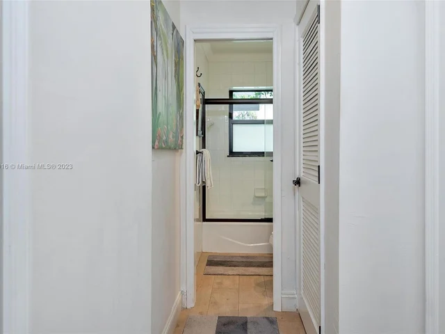 2720 SE 14th St, Pompano Beach FL 33062