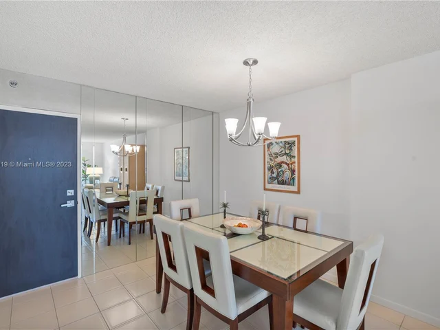 2801 NE 183rd St # 1214W, Aventura FL 33160