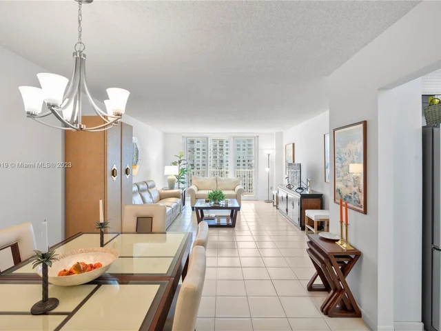 2801 NE 183rd St # 1214W, Aventura FL 33160