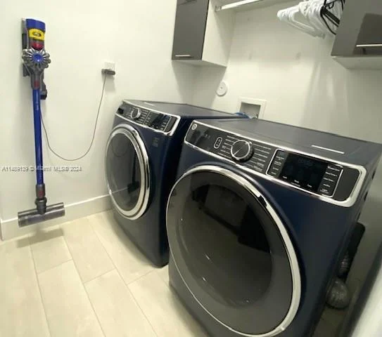 15940 SW 136th Way, Miami FL 33196