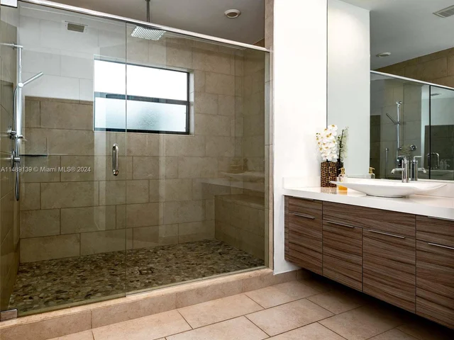 15940 SW 136th Way, Miami FL 33196