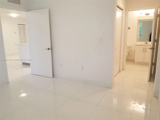 2651 NE 212th Ter # 103, Miami FL 33180