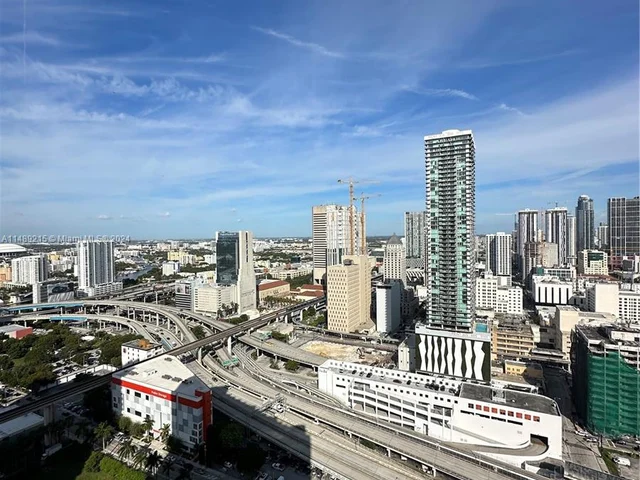 350 S Miami Ave # 3501, Miami FL 33130