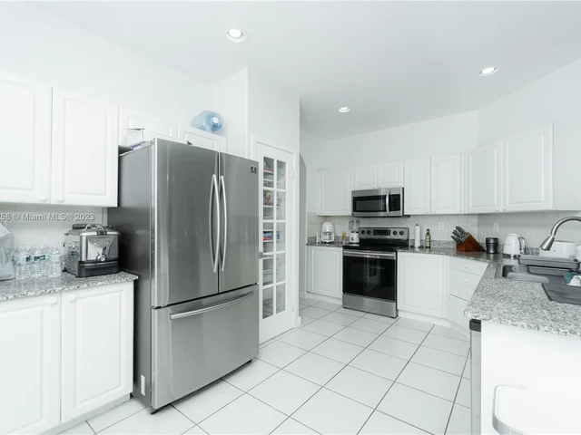 10982 NW 48th Ln # 10982, Doral FL 33178