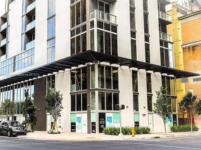 151 SE 1st St # 2411, Miami FL 33131
