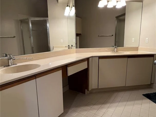 9238 Vineland Ct # G, Boca Raton FL 33496