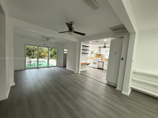 9324 Byron Ave, Surfside FL 33154