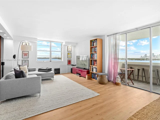 5 Island Ave # 10D, Miami Beach FL 33139
