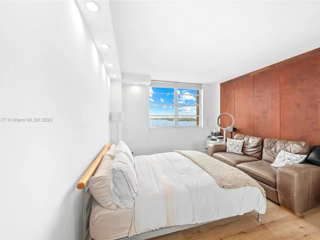 5 Island Ave # 10D, Miami Beach FL 33139