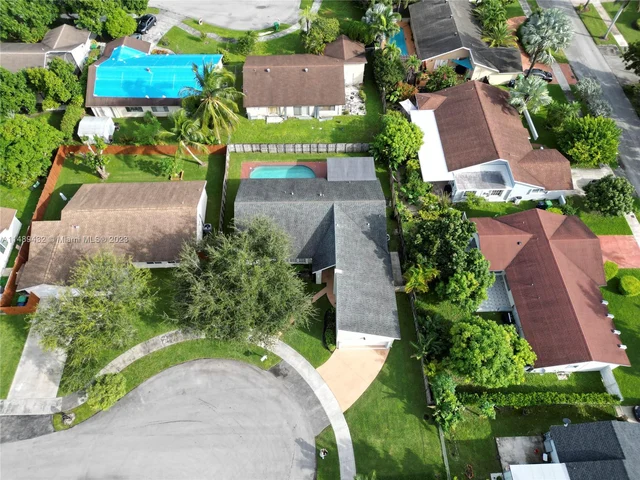 9315 SW 172nd Ter, Palmetto Bay FL 33157