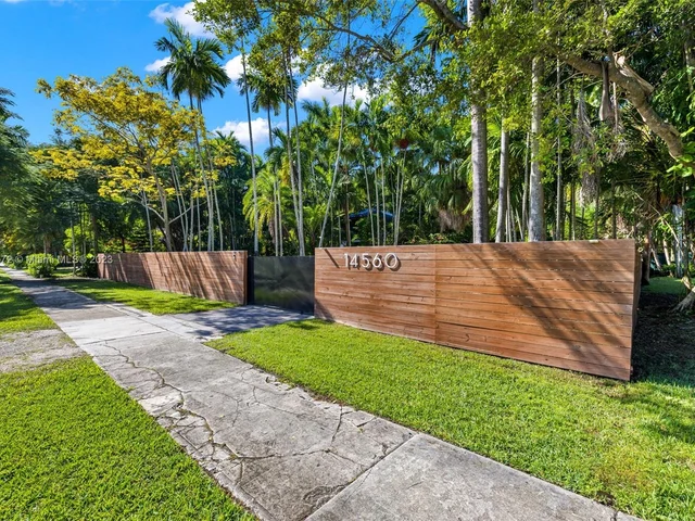 14560 NE 3rd Ct, Miami FL 33161