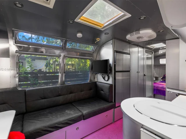 14560 NE 3rd Ct, Miami FL 33161